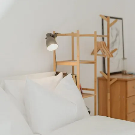 Hilltop Nest, Cozy Retreat On The Citadel Hill * Braşov