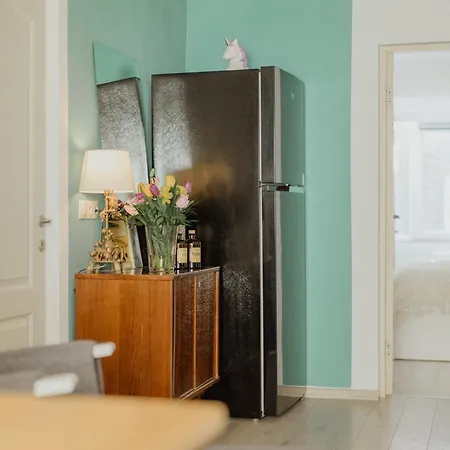 Hilltop Nest, Cozy Retreat On The Citadel Hill Apartment *